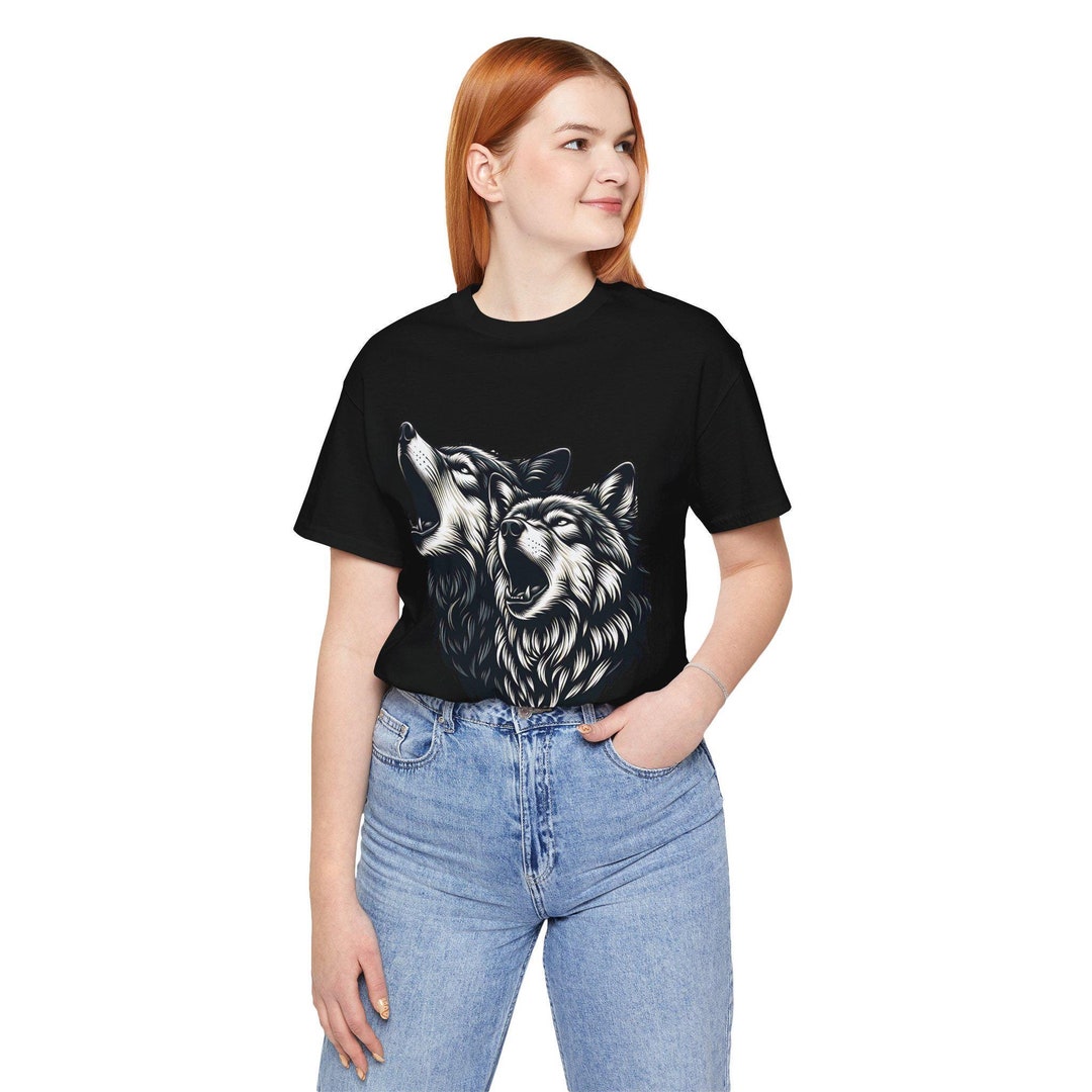 Wolf Howling Dual Face Unisex Tee - Nature Animal Wildlife Graphic ...