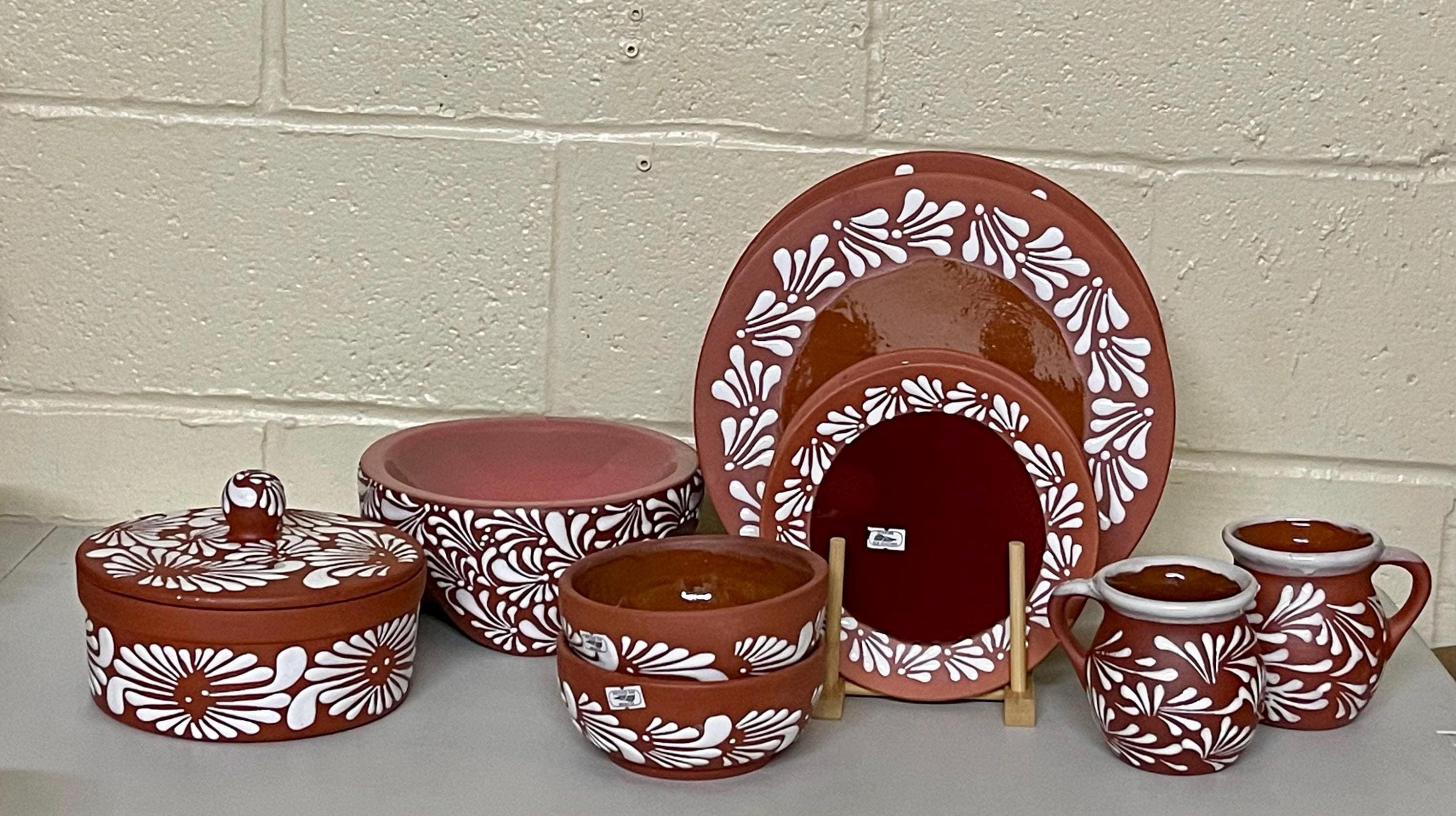 Handmade Talavera Tortilla Bin - 8 Inch Terracotta Clay With White Designs, Mexican Artisan Kitchen Storage