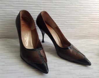 Vintage HOT, 1960's Pinup spike heels.  Stilettos, Rockabilly, Bombshell, Pumps, Erica, Nicholas Ungar, high heel shoes, Size 9 AA