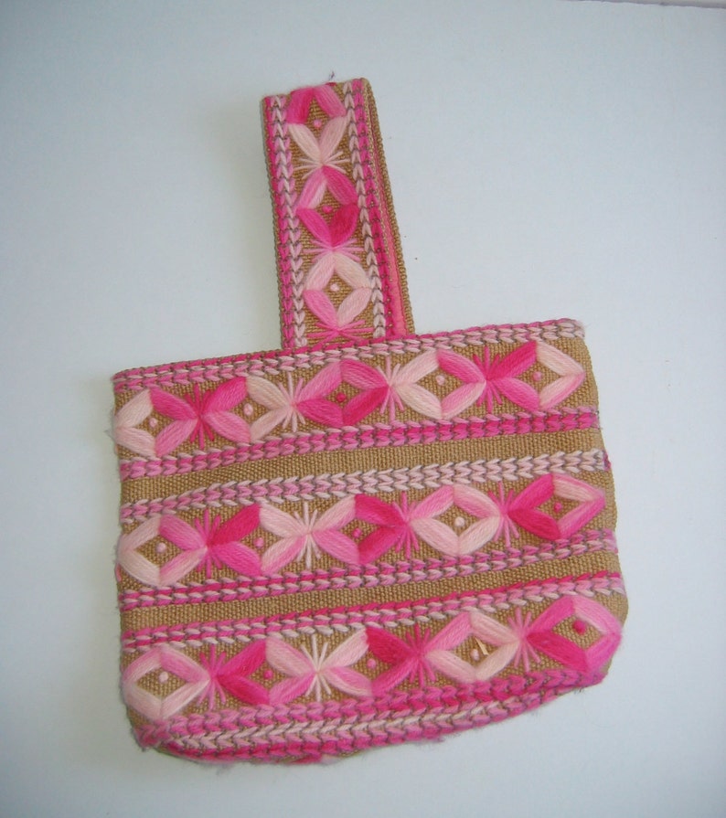handbag Boho Vintage 1970. Hippie tote purse Unique bag pastel pink colors Burlap and Yarn Totebag