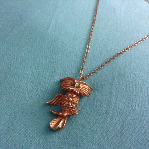 MOD groovy Owl PENDANT necklace.  Gold tone metal… - image 5