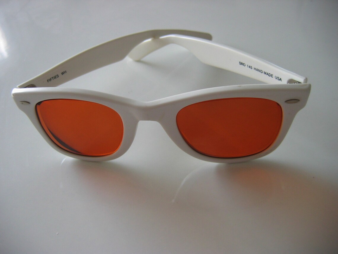 White Wayfarer style Rx sunglasses by SRO. Outstanding Etsy