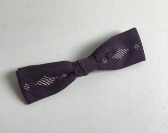 Mid Century Clip on Tie. Navy Bowtie,  50's 60's Vintage Bow tie.   Mod, Eames era, Mad Men, Beatles, Rockabilly