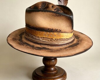 Beige Skull Crown Hat, Wool Felt Fedora Hat, Custom Burned Hat, Personlized Distressed Fedora, Bespoke Custom Fedora, Hut Herren, Hut Damen