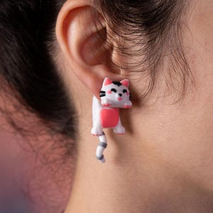 Adorable White Cat Earrings with Pink Accents – Double-Sided Design (Face & Tail)