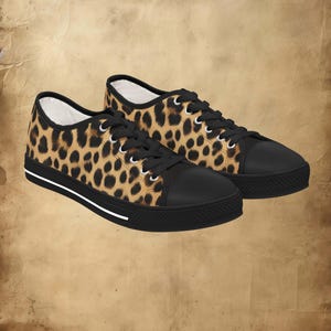 Leopard Top Sneakers for Women, Casual Footwear, Animal Print Shoes, Fashion Sneakers, Trendy Everyday Shoes