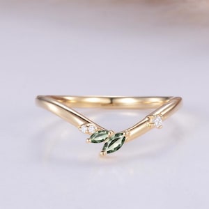 Marquise-Schliff Grün Saphir gebogen Ehering Gelbgold gebogen Matching Band Cluster Moissanit Ring personalisierte Geschenke für sie