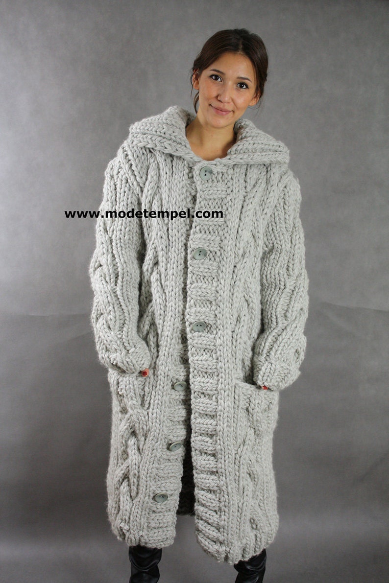 thick Cardigan hand knitting FOR ORDER ONLY image 3