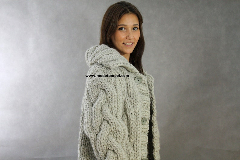 thick Cardigan hand knitting FOR ORDER ONLY image 5