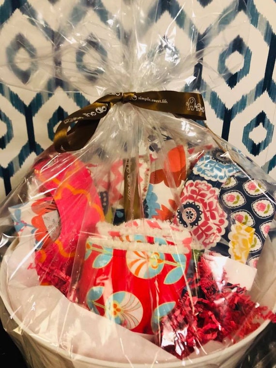 Phoebe Blanket, Bib and Burp Cloth Gift Set (Girl)