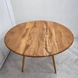 Ercol Drop Leaf Dining Table: Wood Grain, Model 384