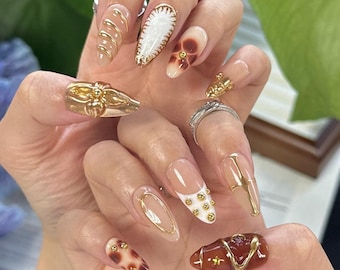 Unghie finte Boho Floral Press On, mix neutro e oro cromato, design testurizzato 3D, forma a mandorla, riutilizzabili, fatte a mano, set per unghie di tutti i giorni, idea regalo look autunnale