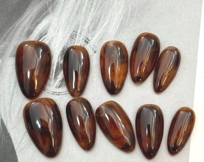 Tortoiseshell Press On Nails Espresso Brown Milky Coffee Design Handmade & Reusable Neutral Clean Girl Everyday Nail Set