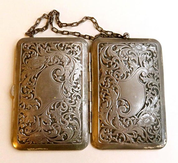 VICTORIAN DANCE PURSE,antique coin and mirror comp