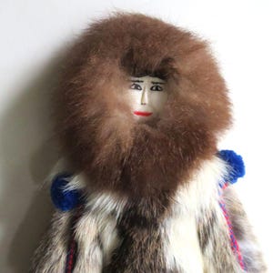 INUIT ESKIMO 16&quot; big Fur and leather handmade vintage folk art doll,hand painted face,several types of fur,traditional attire, vg condition