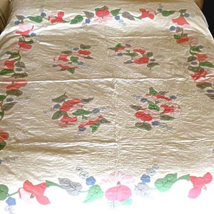 ANTIQUE APPLIQUE hand stitched QUILT,90"x76",Morning Glory,Flowers,pattern,intricate,vg condition,double,full,queen,1930s,cotton,white