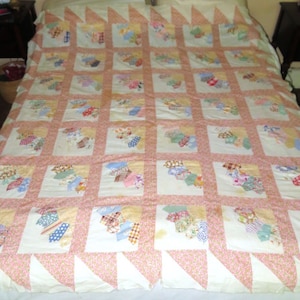 ANTIQUE QUILT TOP,Dresden Half Plate Applique pattern,75"x65",Sashing,1930's,tiny prints,flowers,polka dots,novelty prints,plaids,cotton