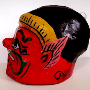 FOLK ART MASK,Thailand,paper mache handmade,vintage sculpture,papier mache,red,green,black,mustard,fine art Asia,hand painted 7&quot;x8&quot;x7&quot;,vg