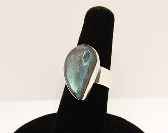 Labradorite Sterling Silver Size 7 1/2 Ring on Etsy by APURPLEPALM