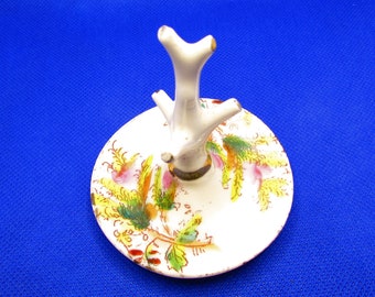 Vintage Hand Painted Porcelain Ring Holder on Etsy by APURPLEPALM