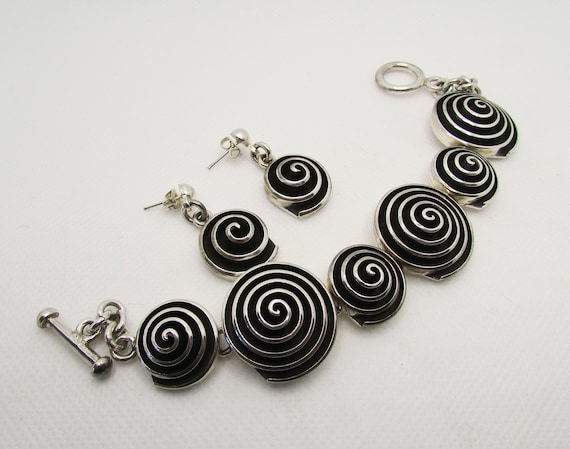 Solid Sterling Silver 77 Grams Link Bracelet & Ma… - image 1