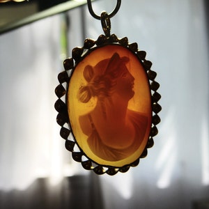 Antique 10K Gold Carved Shell Cameo Pin Pendant on Etsy image 2