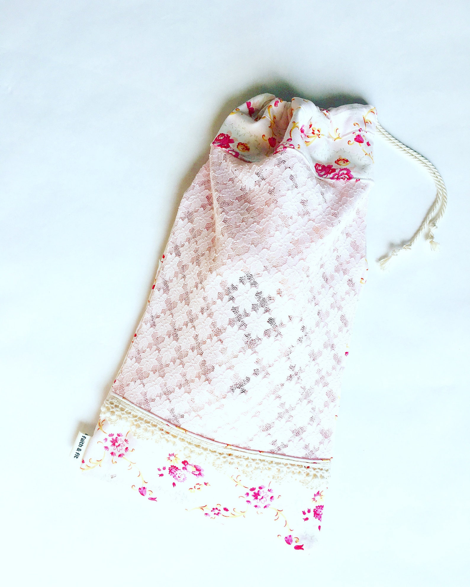 pointe shoe bag, ballet shoe bag, dance bag, pink, ballerina bag