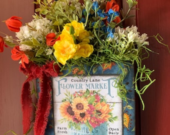 26-37 Handmade covered box with flowers, print, moss, greenery