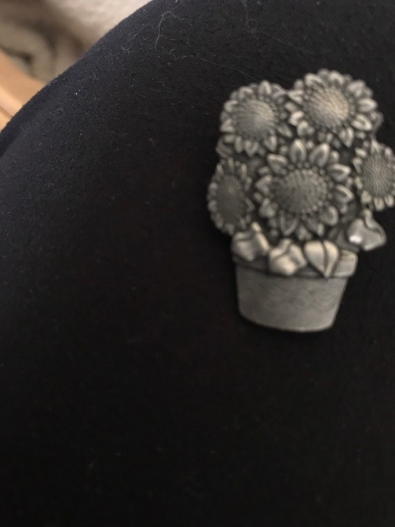 Pewter Birds and Bloom brooch pin sunflowers in p… - image 9