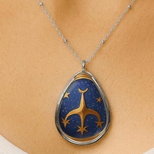 Celestial Star and Moon Teardrop Pendant Necklace – Blue Night Sky Resin Jewelry, Cosmic Boho Gift for Her