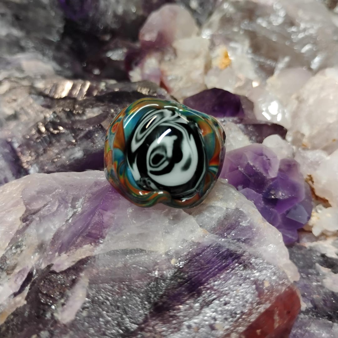 Ring of Hypnotic Patterns - Etsy