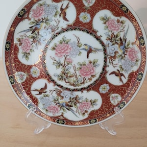 assiette japonaise en porcelaine