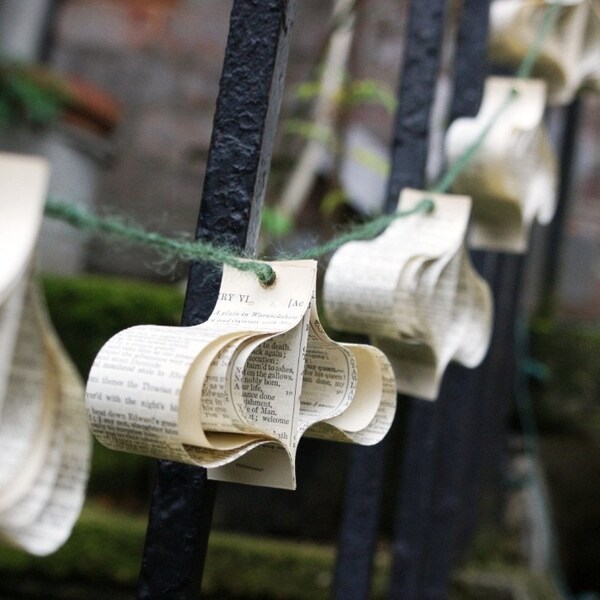 Paper Shakespearian tree or room garland