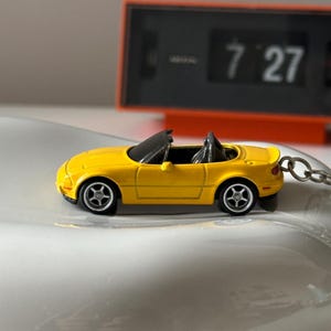 Porte-clés MAZDA MIATA MX-5 [Brosse-sac et porte-clés Hot Wheels personnalisés]