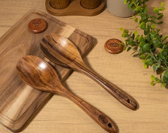 Custom Engraved Wood Salad Utensils Set, Kitchen Accessorie, Wooden Spoons, Wooden Utensil, Housewarming Gift, Bridal Showers, Wedding Gift