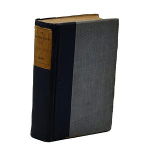 Antiek medisch boek: de werken van Hippocrates, vertaald door Francis Adams, 1909 geïllustreerde tweede editie