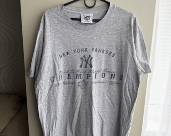 90s New York Yankees Shirt - Vintage Blue Cotton Tee