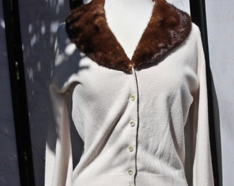 1950s Faux Fur Collar Knit Sweater - Pin Up Style