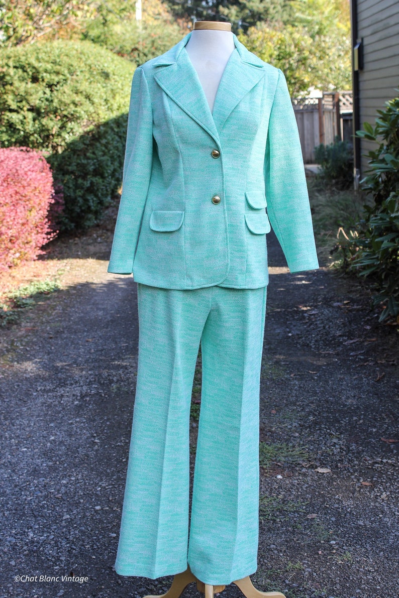 Green Mottled Faux Pocket Detailed Pointy Collar Marty Gutmacher Ladies Suit, Circa 1970s, Seventies Era Green Pant shops Suit