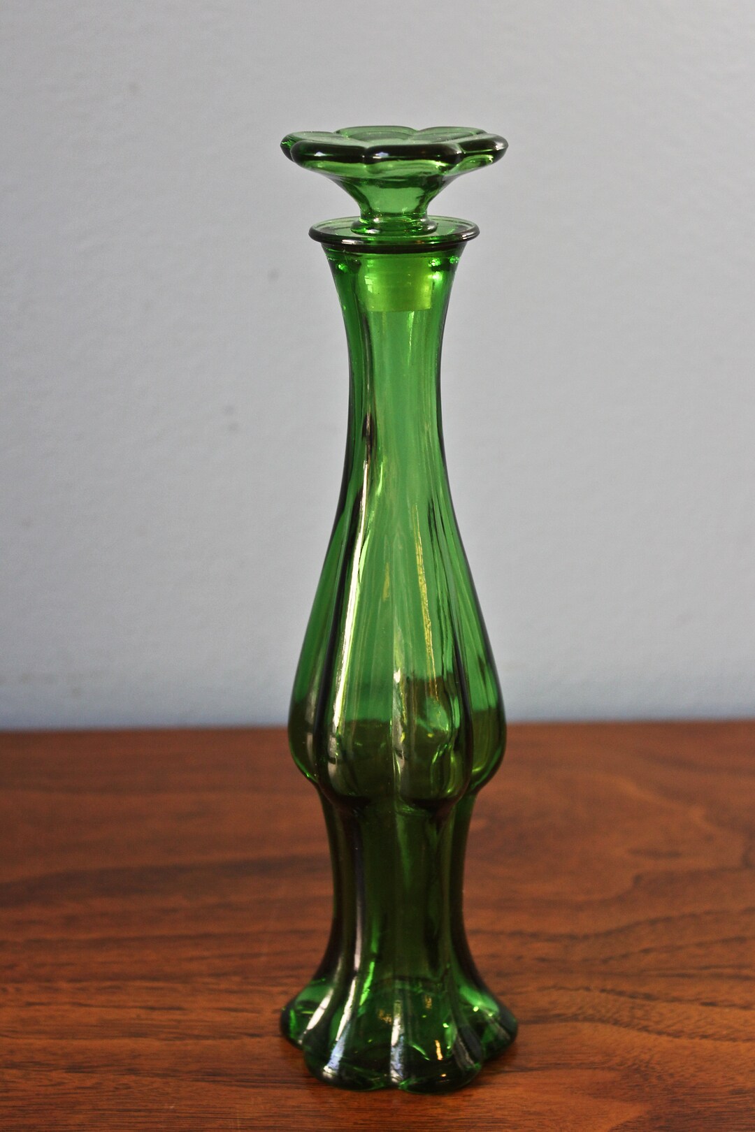 Avon Emerald Bud Vase Circa 1960s70s Collectible Avon Etsy