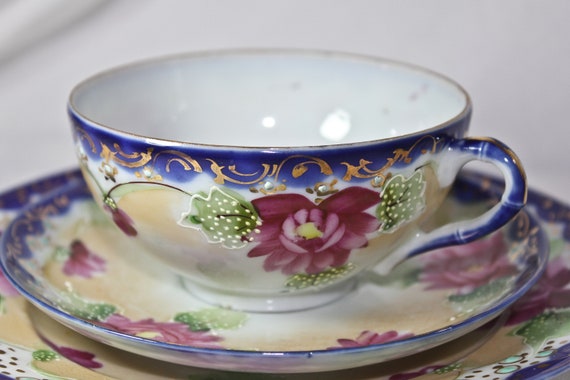 kyne Gold Ceramic Tray & Mug Set ONAIR Pre-Order] Kyne Gold