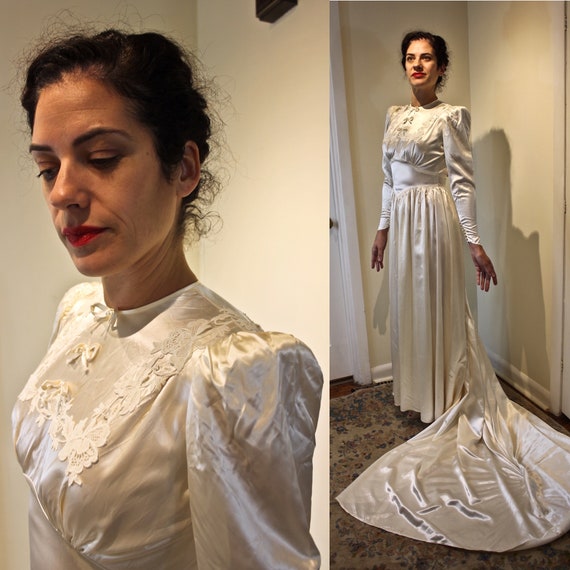 Vintage Cream Silk 1940s Wedding Gown, c1941, Ele… - image 1