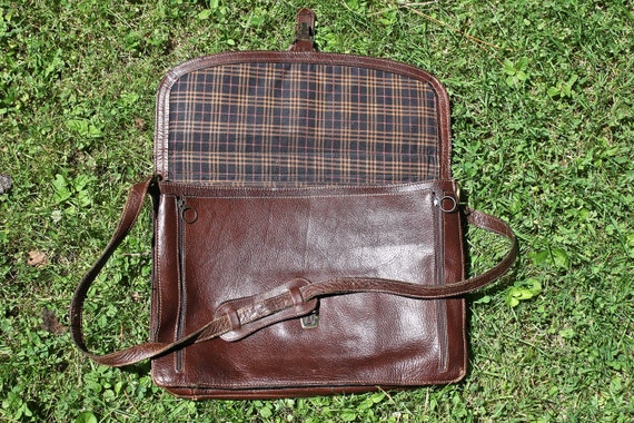 Vintage 1990s Brown Leather Messaeger Bag Made in… - image 2