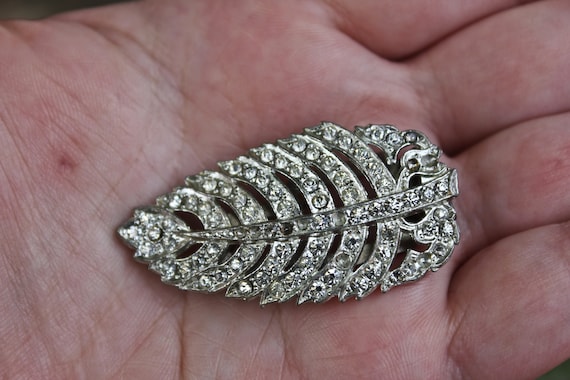 Antique Art Nouveau Leaf Shaped Paste Rhinestone … - image 2