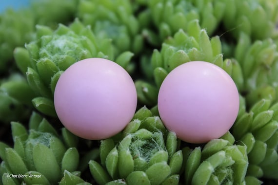 Bubble Gum Pink Vintage Clip On Ball Earrings, Ci… - image 1