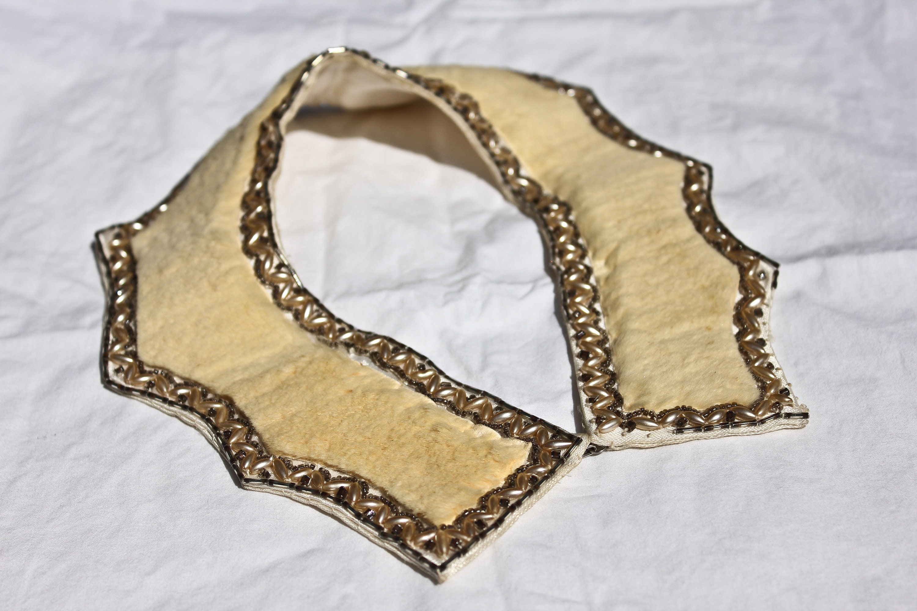 Vintage Handmade in Japan Fur Collar w/ Pearl Beaded Trim Ivory Satin 50s 60s Rabbit Fur Original Vintage Collars for sale | eBay main image 3