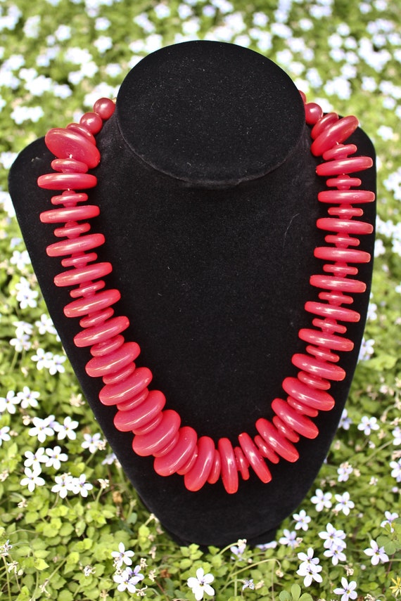 Dramatic Red Acrylic Beaded Necklace, Circa 1950s… - image 1