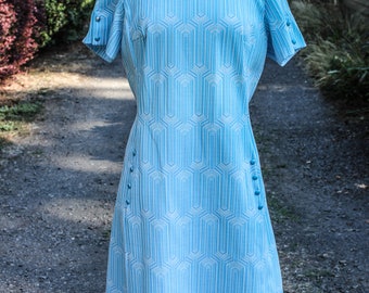 White and Blue Geometric Abstract Print Mandarin Collar Dress, Circa 1960s, Sixties Era Mod Cheongsam Blue and White Dress