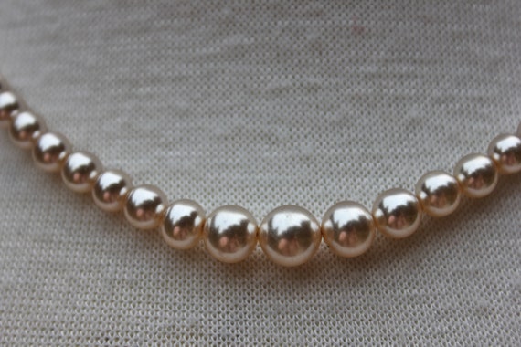 Pink Tone Faux Pearl Chocker, Circa 1950s, Fiftie… - image 2