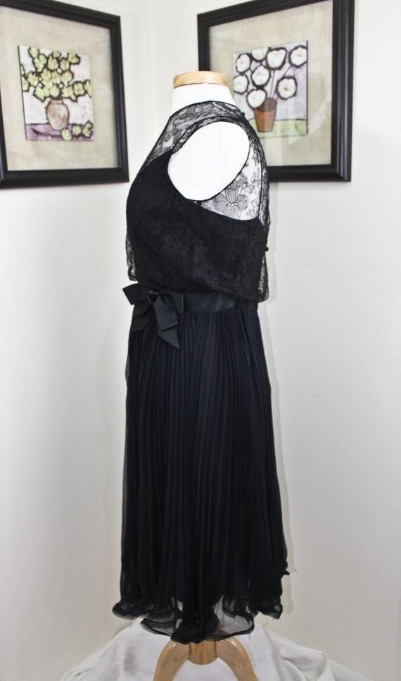 Vintage Black Lace and Pleated Chiffon Neusteters… - image 3